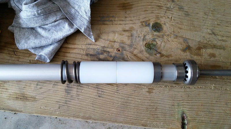 Illustration for article titled Flat Track XR650L: Shortening the Forks. Complete!